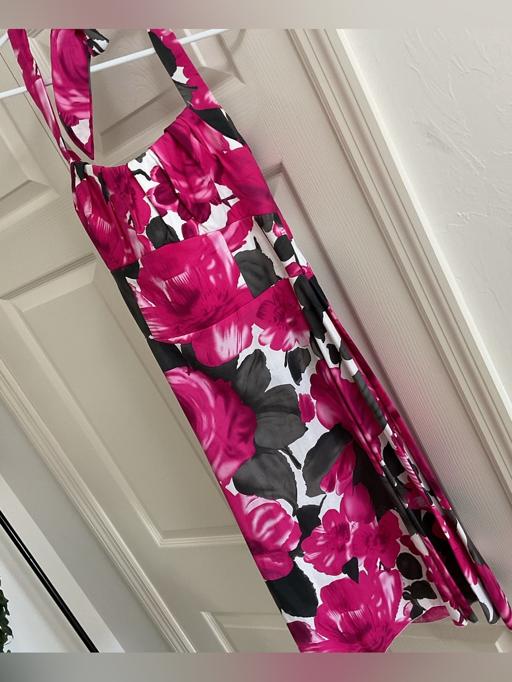 Halter Garden Party Dress White & Floral  A-line Dress NWOT